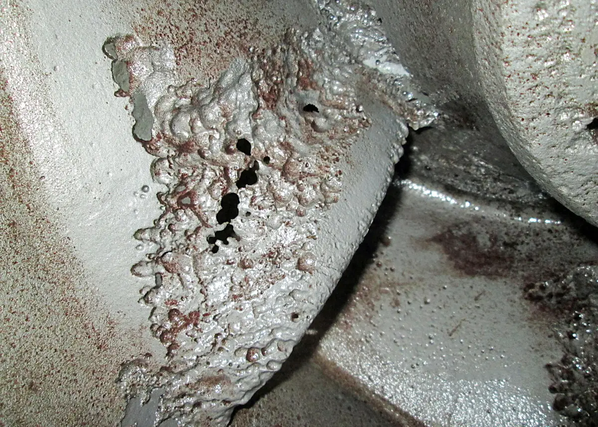 آسیب و صدمه ناشی از کاویتاسیون